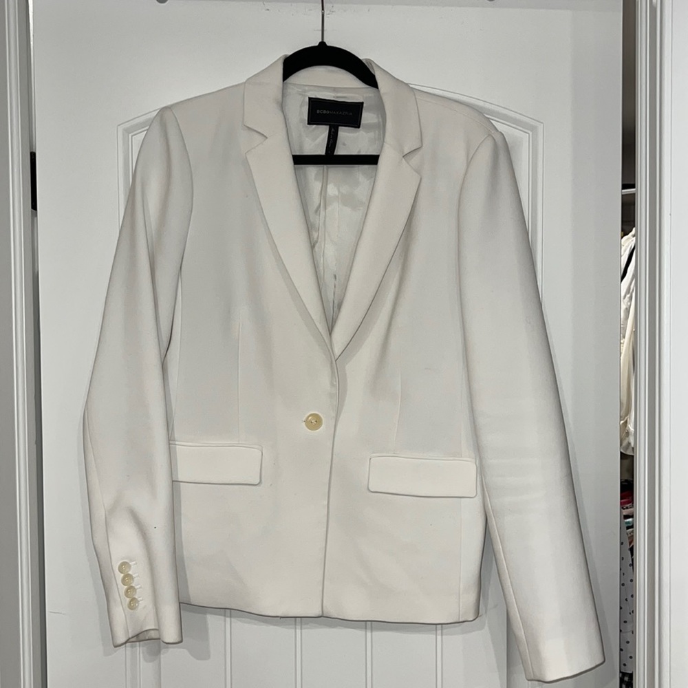 White BCBG Blazer